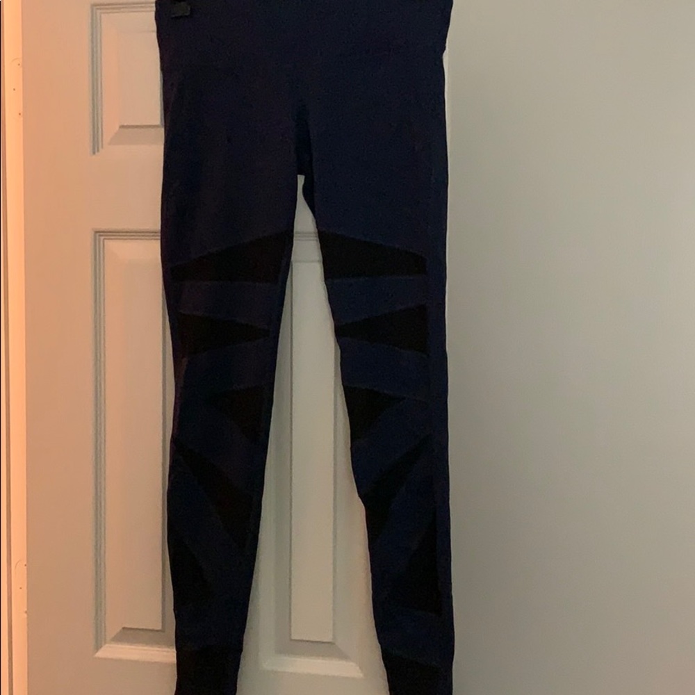 Lululemon mesh cutout leggings